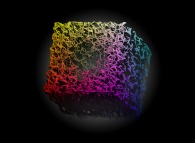 Maillage aléatoire hétérogène -champ anti-gaussien tridimensionnel- d'un cube 
